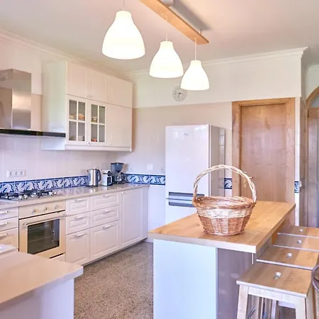 5 Bedrooms House With Sea View Shared Pool And Enclosed Garden At Cristelo 2 Km Away From The * Cristelo (Caminha)
