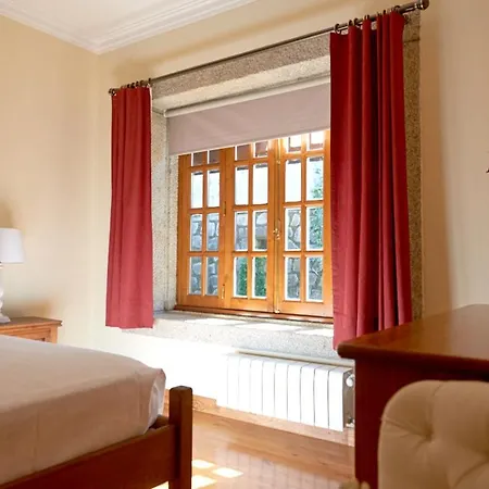 5 Bedrooms House With Sea View Shared Pool And Enclosed Garden At Cristelo 2 Km Away From The Cristelo (Caminha)
